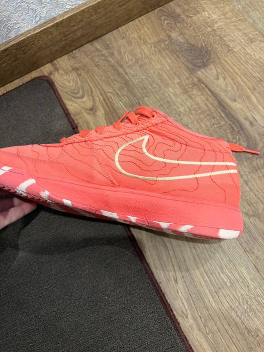 Продам Nike Book 1