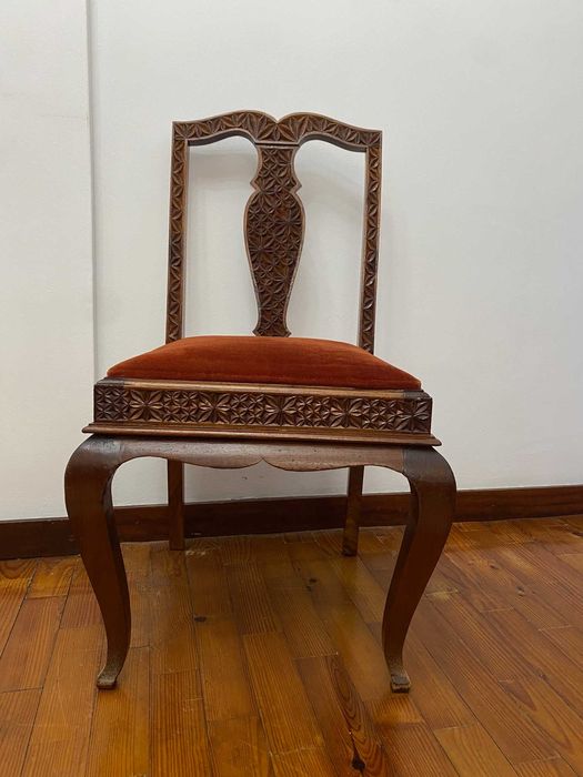 6 cadeiras de mesa de sala trabalhadas dos 60