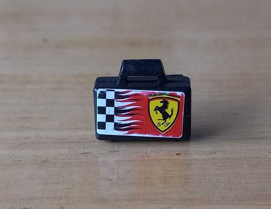 Lego - 4449pb01  - Walizka z logo Ferrari