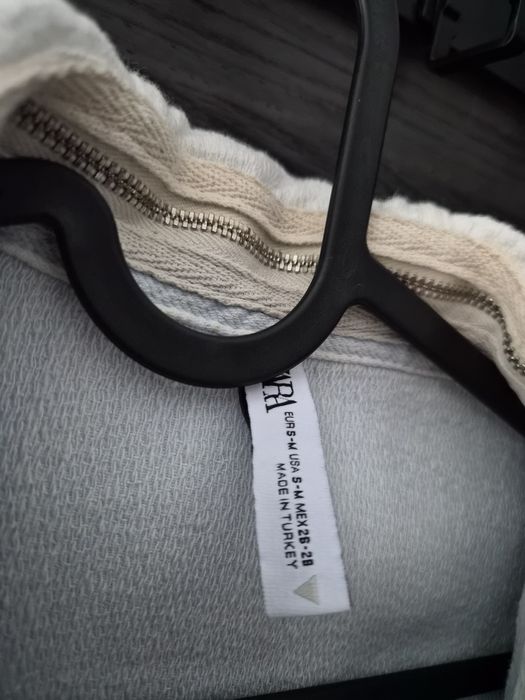 Jeansowa kurtka,Zara rozm. S-M