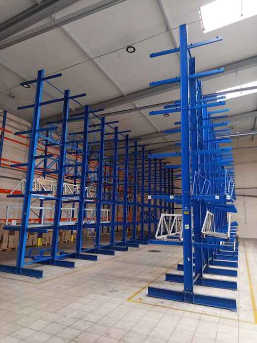 Regały wspornikowe dwustronne H650cm IPE220 ramiona 70cm 280kg magazyn