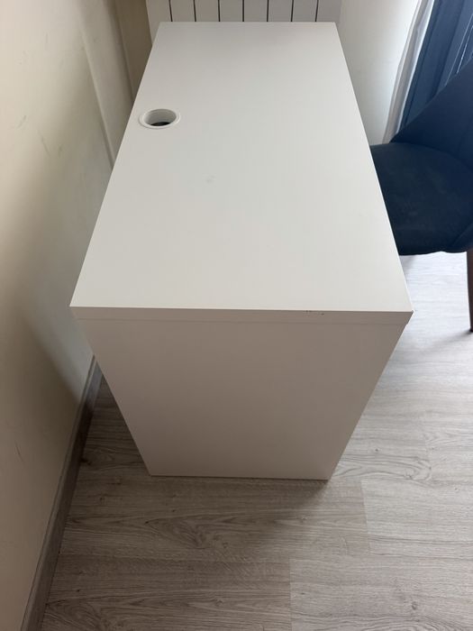 Secretaria + cadeira