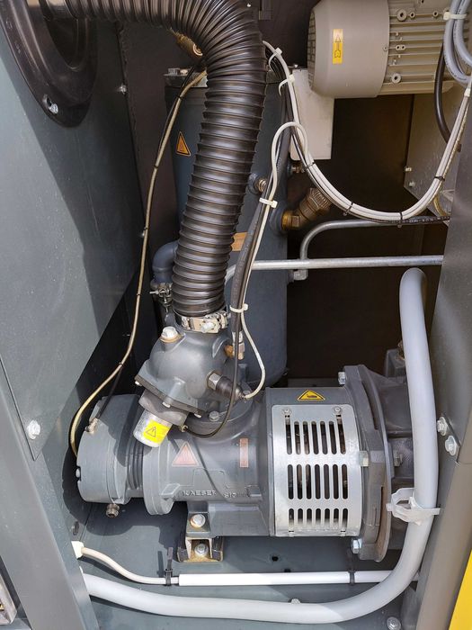 Sprężarka Śrubowa Kompresor Kaeser 18,5 kw