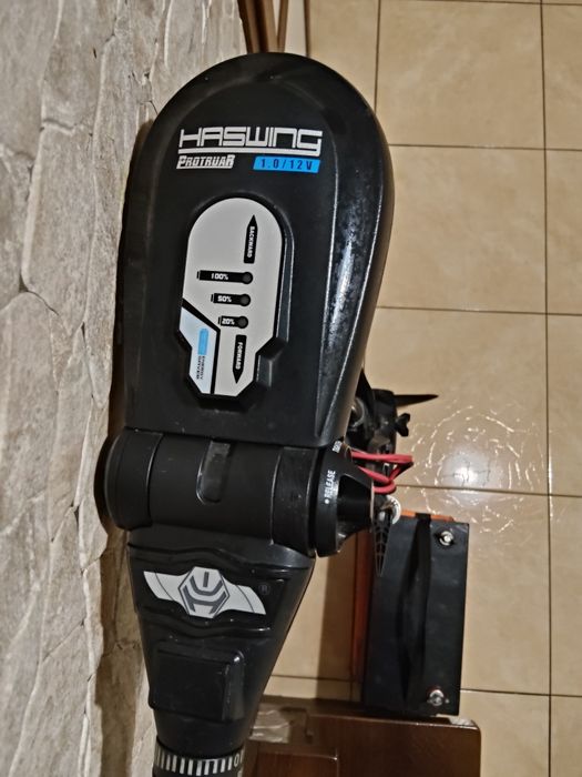 Silnik Elektryczny Haswing Protruar 1.0/12 v 65lbs z ako 100 ah