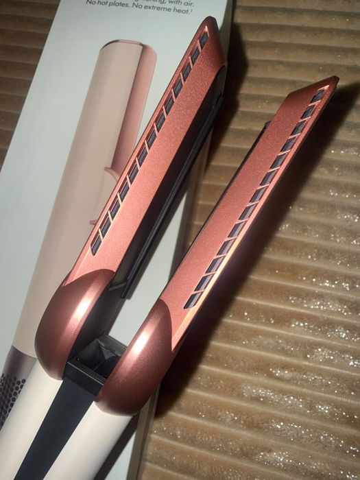 Vendo dyson airstrait rosa