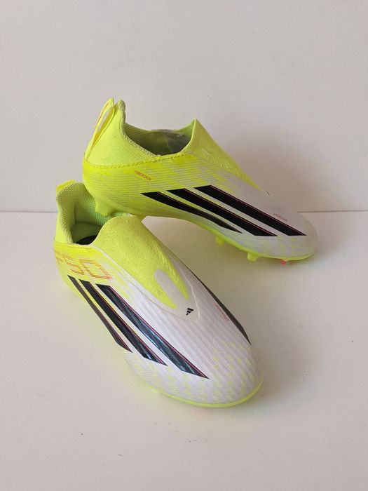 Дитячі футбольні бутси Adidas