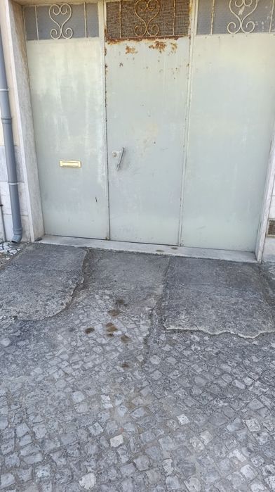 Garagem alhos vedros
