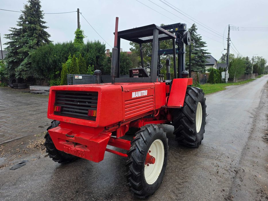 Terenowy wózek widłowy Manitou  wys. podnoszenia 580 cm