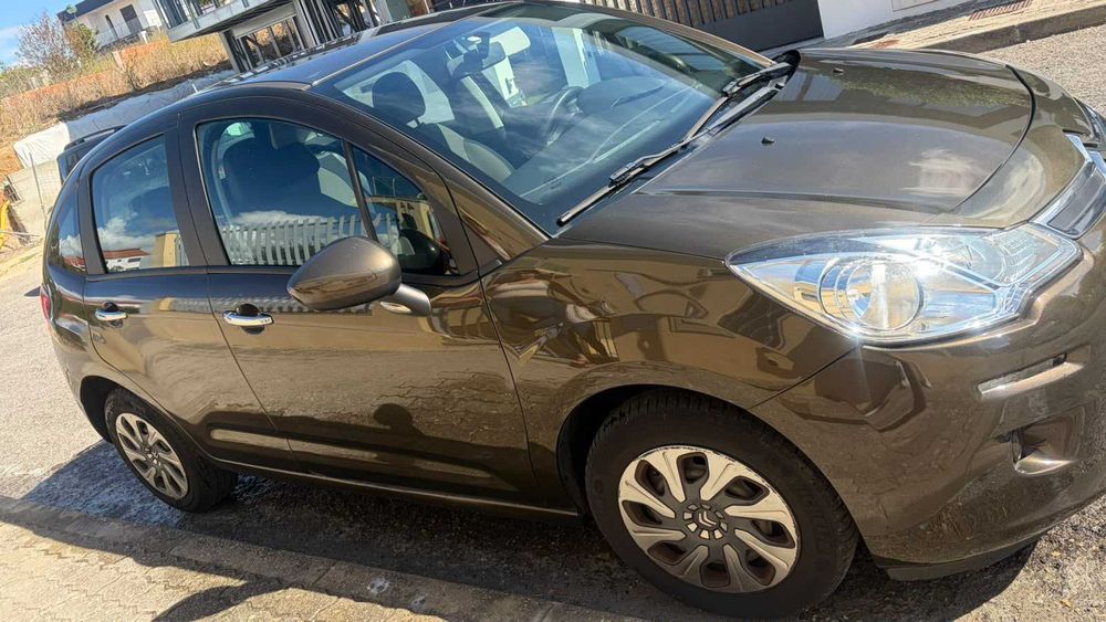Citroën C3 1.2 VTi Confort Automático (2013) apenas 81.000Km – Estimado e Única Condutora — photo 2