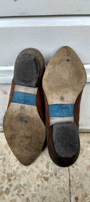 Sapatos salto baixo