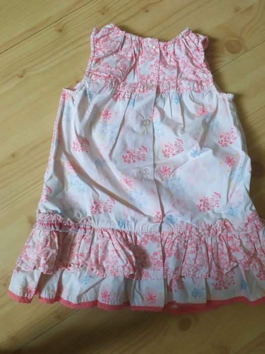 Oryginalna sukieneczka rozm. 71