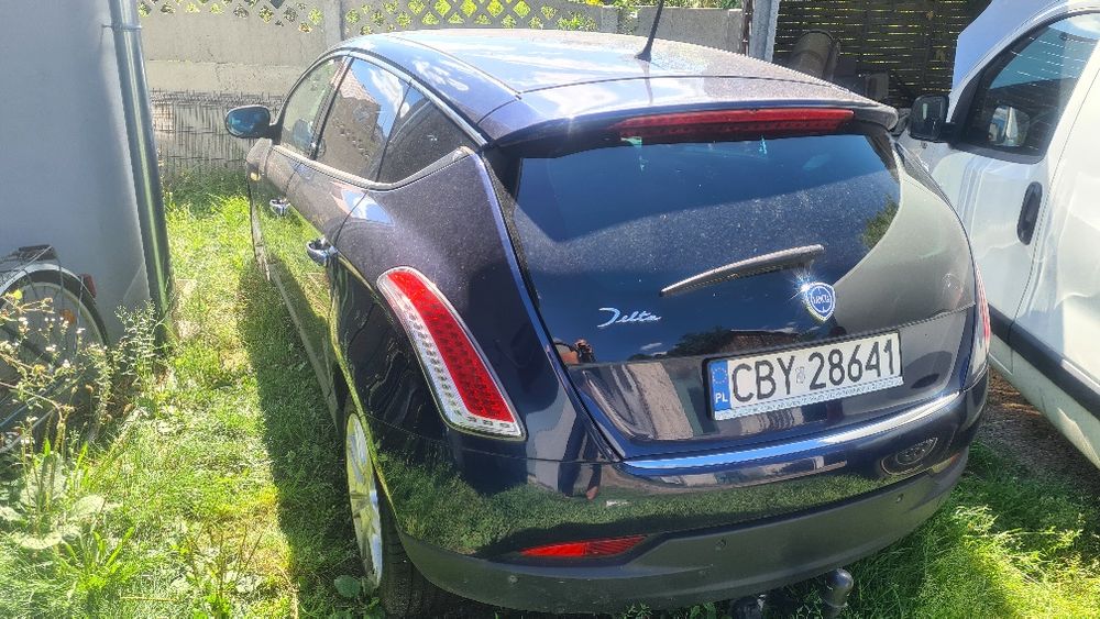 Sprzedam Lancia Delta III uszkodzony silnik