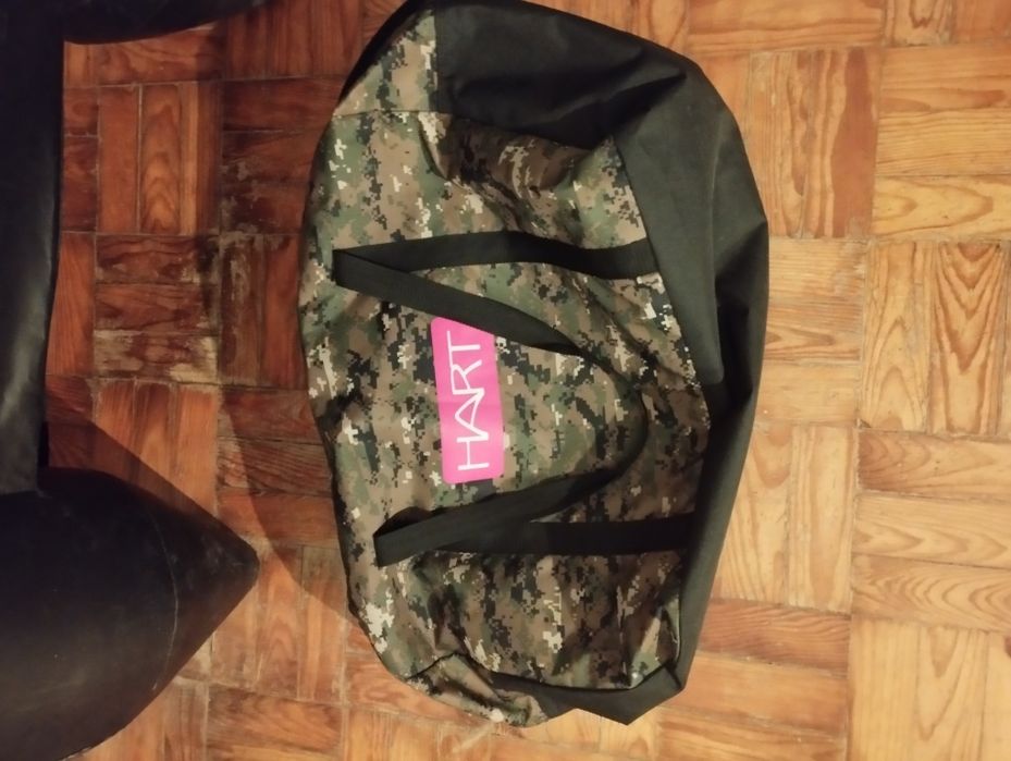 Pato de Pesca Hart VI Defender