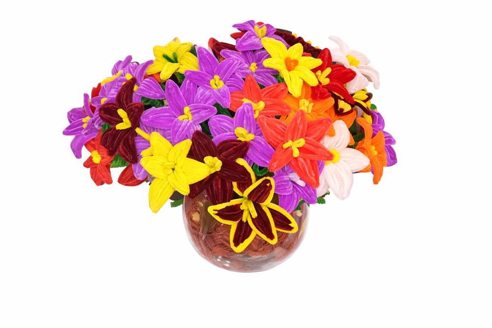 Квіти з синельного дроту