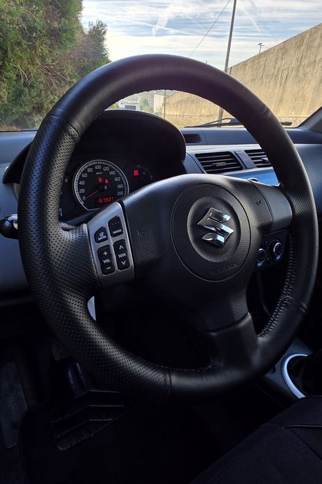 Suzuki swift 1.3 MZ 92cv 2007