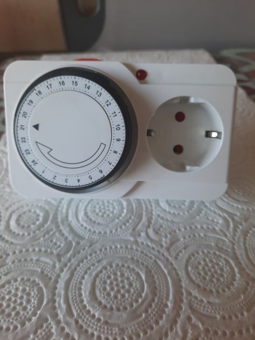 Vários acessórios para aquário