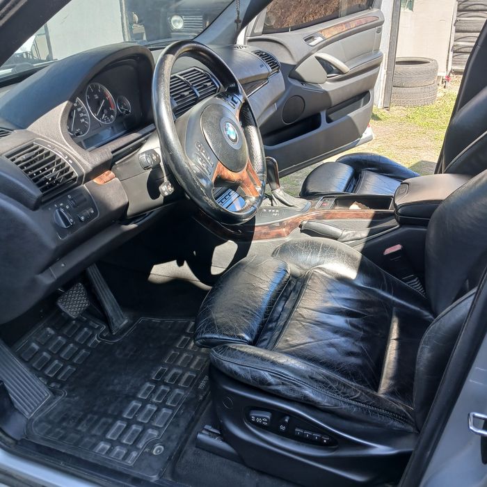 Продаётся  Бмв  х5