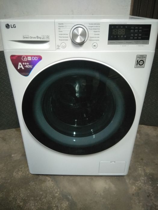 Máquina de lavar roupa LG 8kg