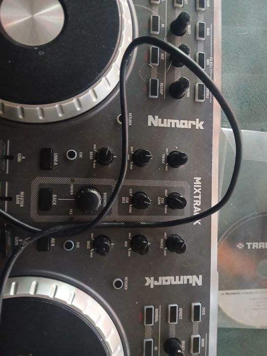 Mesa de mistura numark