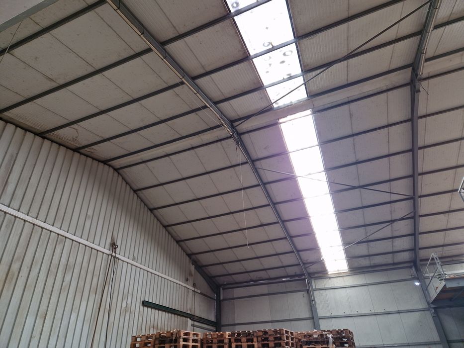 Vigas metálicas e chapa