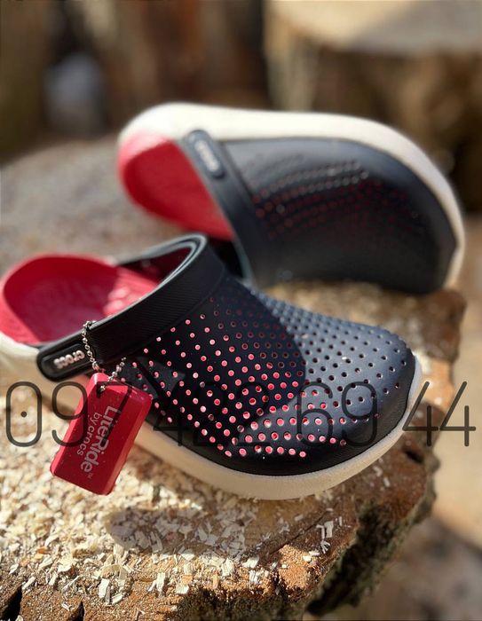 Crocs LiteRide Navy/White cині Крокси Сабо Crocs LiteRide