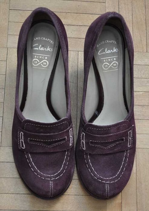 Clarks - pantofle skórzane na obcasie roz. 39