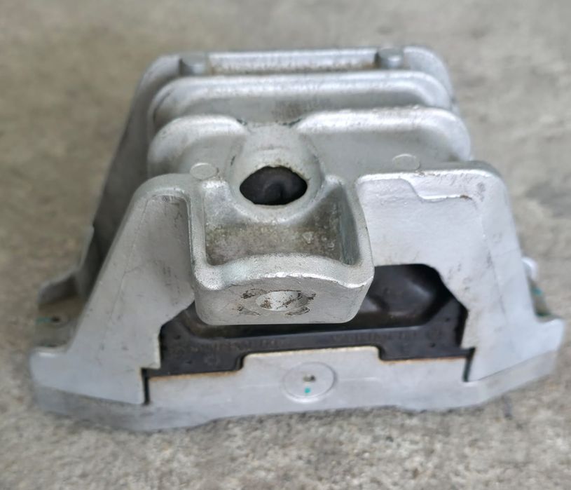 Подушка двигуна R Chery Tiggo 5 (Оригінал) - T21-1001310 (CHERY)