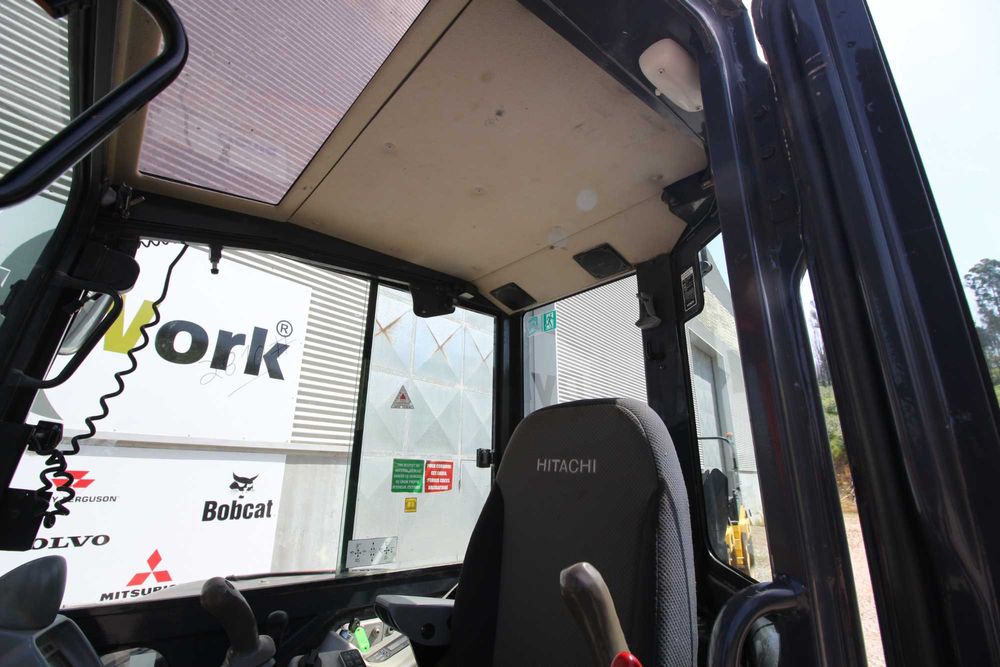 Mini Giratória Hitachi ZX 55 , Máquina de Rastos de Borracha