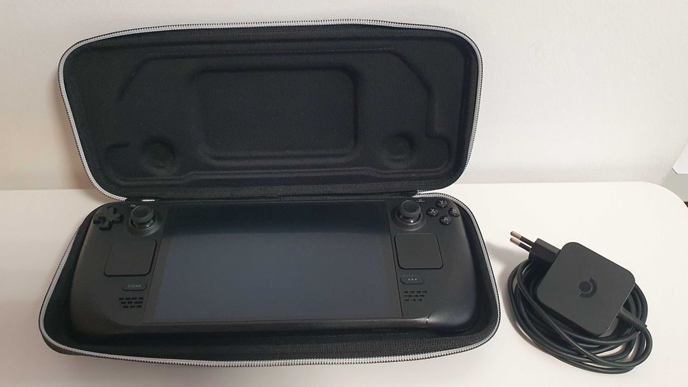 Steam Deck OLED (1 TB Version) – Very Little Use64741323124739121