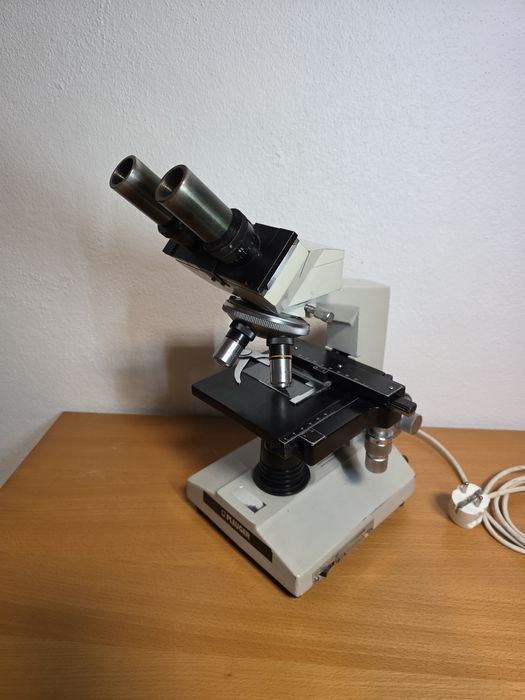 Microscópio Profissional Binocular  40 a 1000X