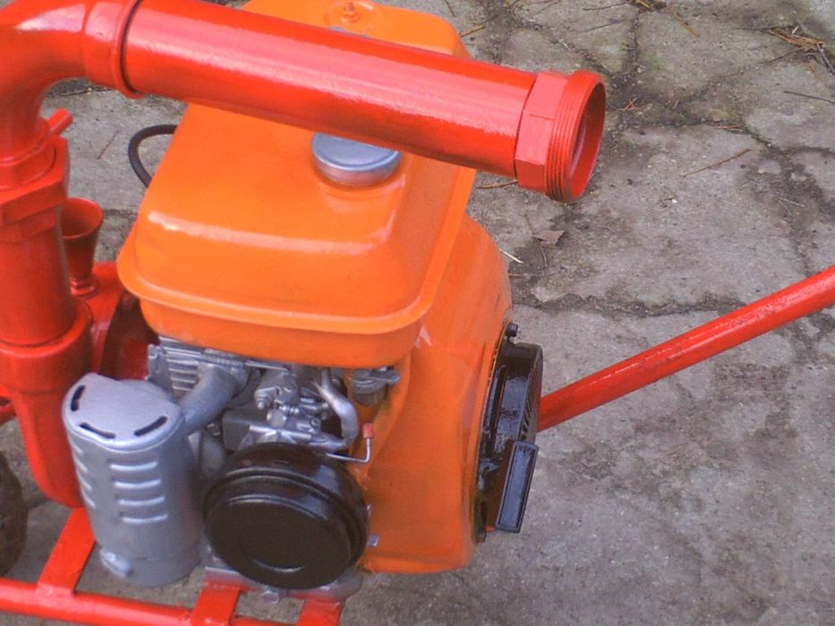 motor kubota 200 a trabalhar como novo