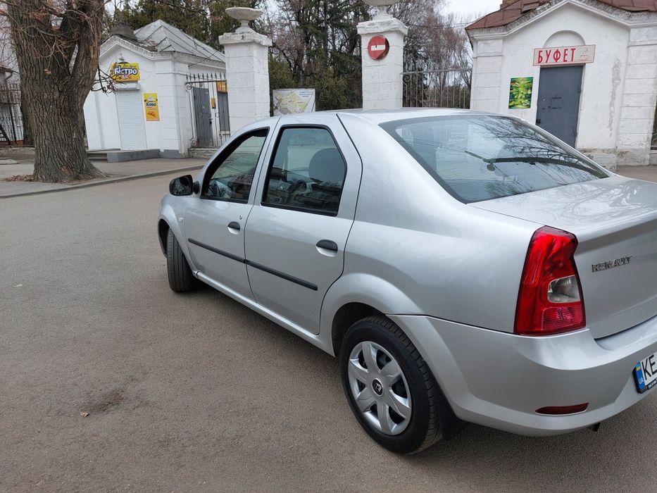 Рено логан 2012г 1.5турбо Дизель