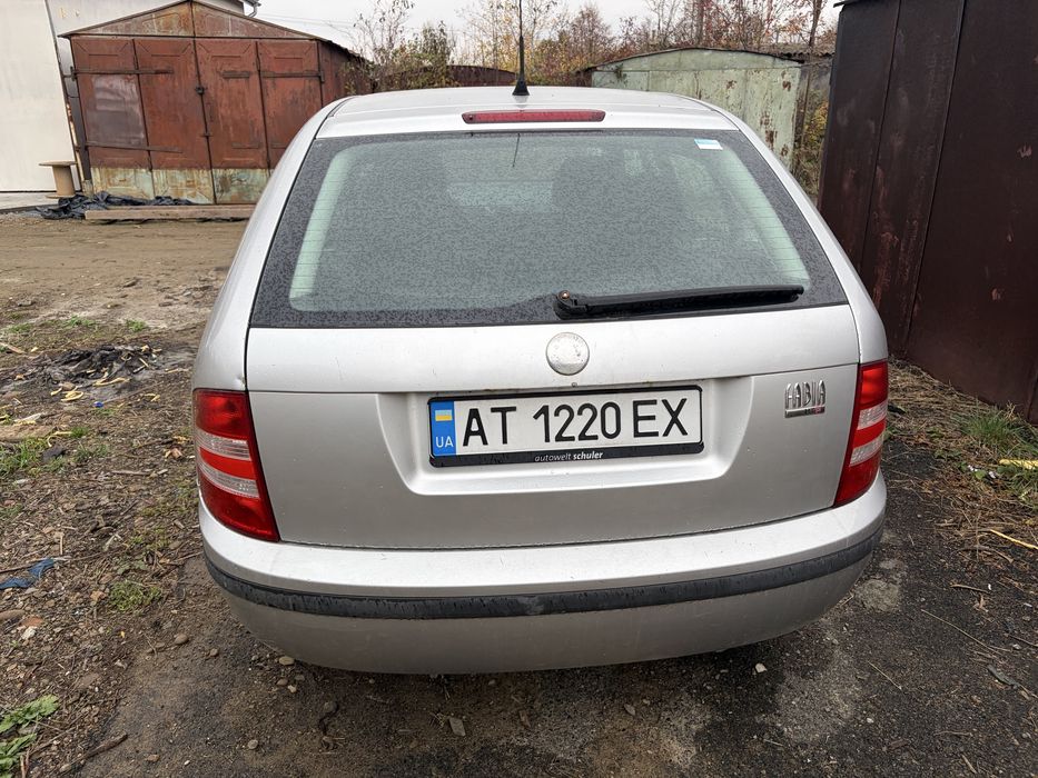 Skoda  fabia 1.2 бензин кондиціонер