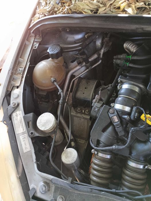 Peugeot 307 1.6 TDI. Para peças ou arranjar