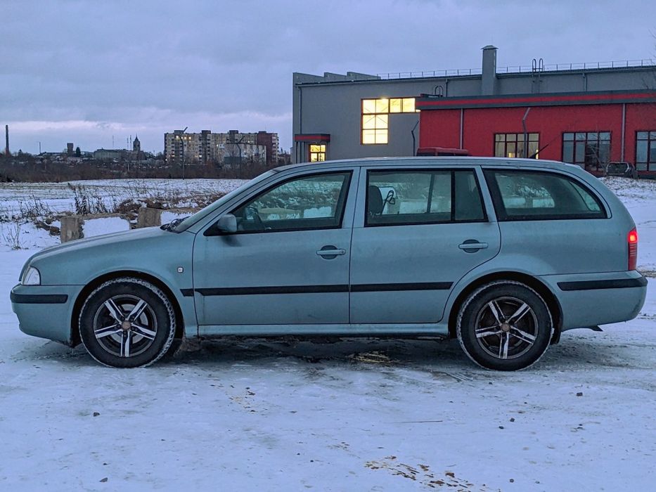 Skoda Octavia 1.9tdi Універсал в Україні