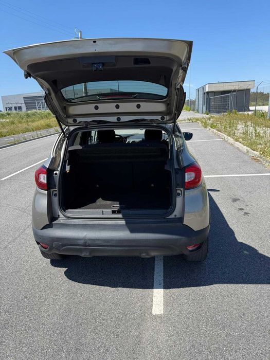 vendo carro renault captur a gasóleo de 2016 em ótimas condições