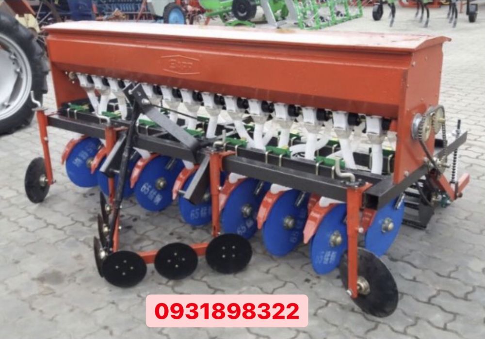 Зернова Сівалка (з бункером з нержавійки) Заря ДТЗ