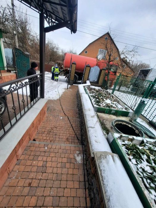 Выкачка сливных ям, илосос, ассенизатор Ирпень, Буча, Ворзель