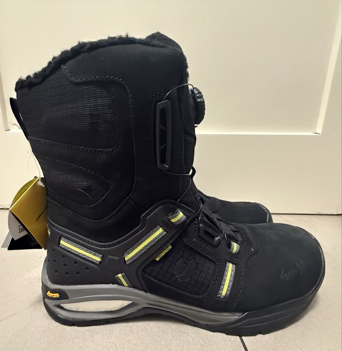 Sprzedam buty bhp zimowe
