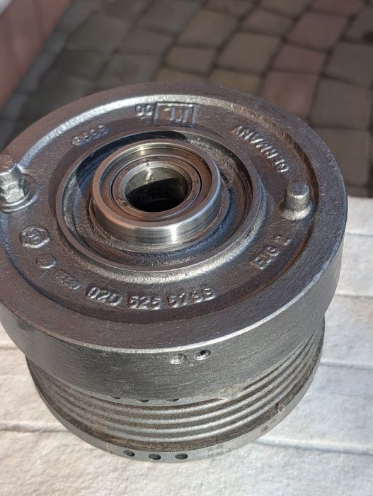 Продається віскомуфта для фольксваген Т4  сінхро