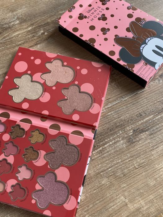 Nowa paleta cieni do powiek makeup revolution myszka minnie