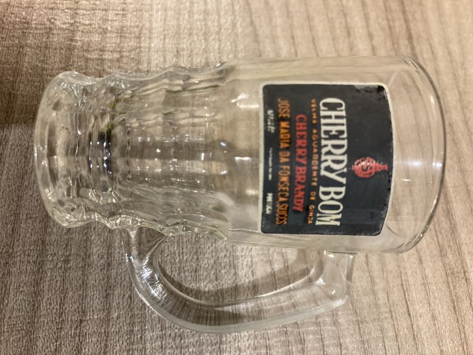 Copos de Licor, Novos