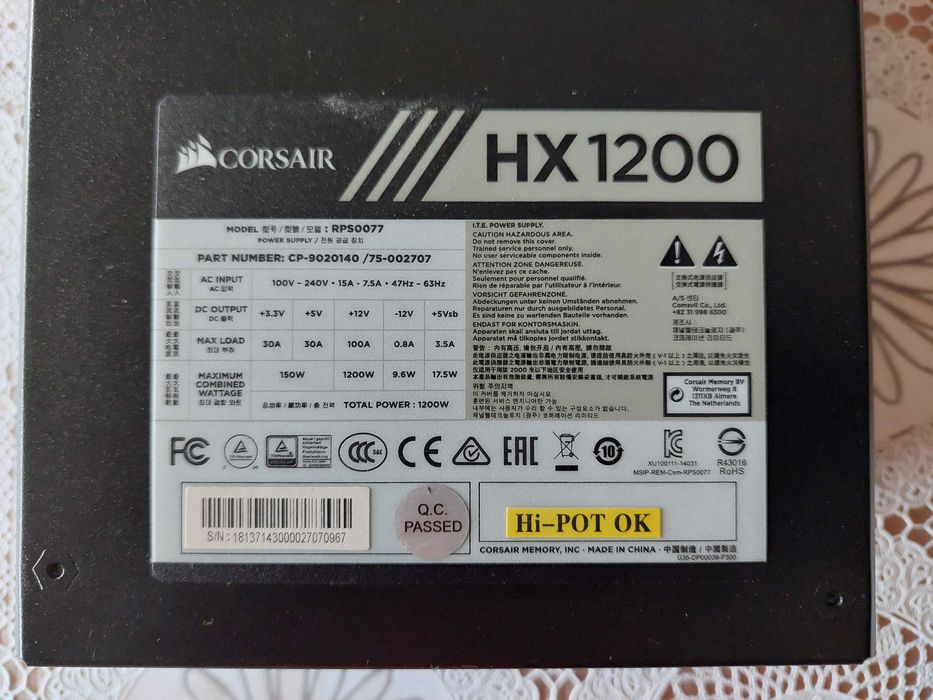 Fonte de alimentação Corsair HX 1200 Platinium