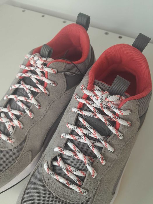 Columbia PIVOT MID 37,5