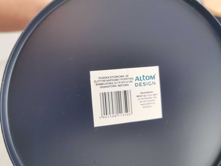 Puszki na kawę, herbete, cukier