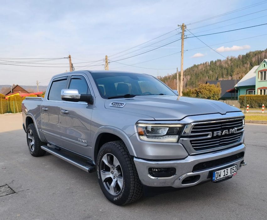 RAM 1500 RAM 1500 HEMI Bezwypadkowy , 1 właściciel