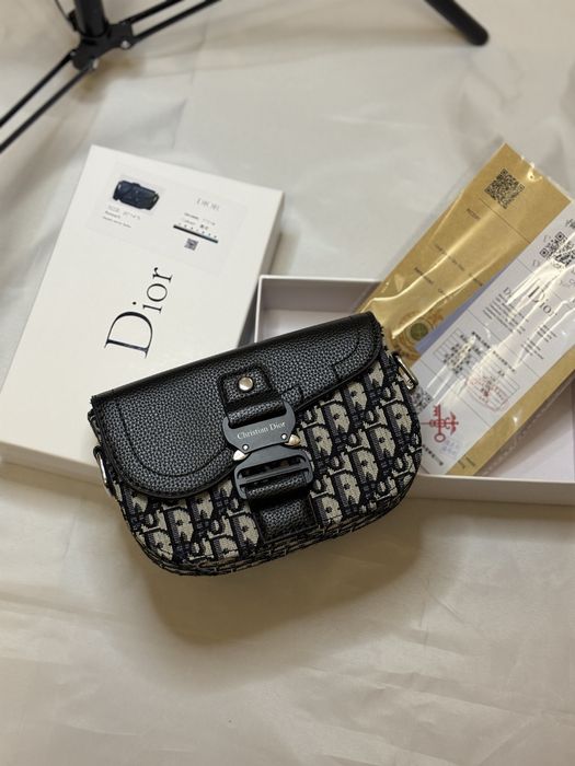 Сумка через плече Christian Dior Чорна