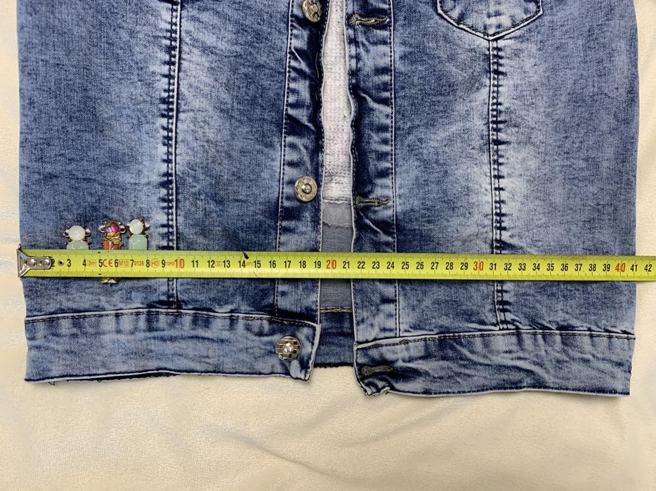 Крута джинсовка для маленької модниці