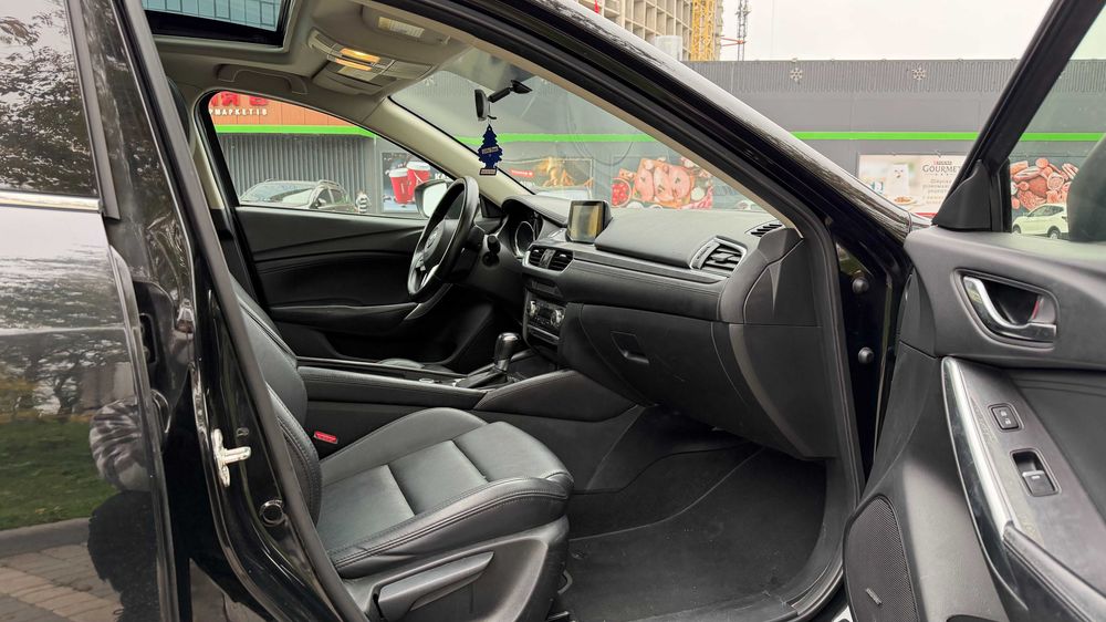 Продам Mazda 6 gj 2016, власник з 2019