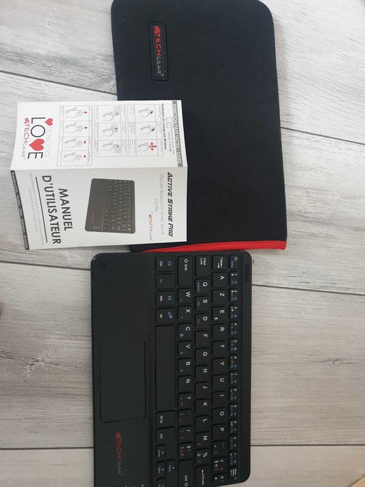 Klawiatura bezprzewodowa bluetooth w etui
